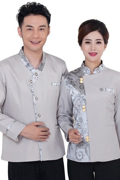 Đồng phục nhà hàng khách sạn – Đồng phục tạp vụ màu xám phối họa tiết màu bạc quần đen 72