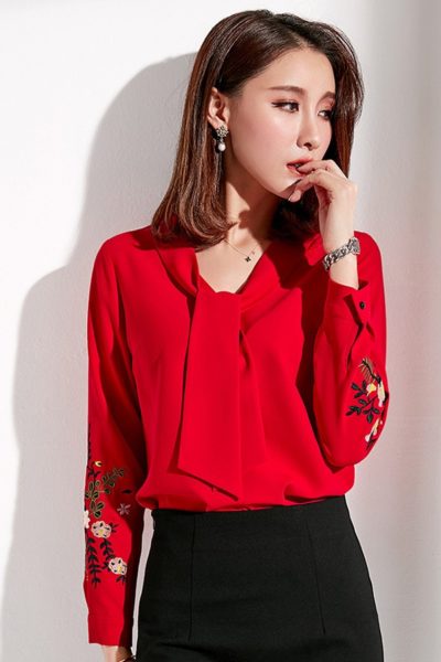 Đồng phục công sở – Áo sơ mi nữ tay dài họa tiết màu đỏ 30
