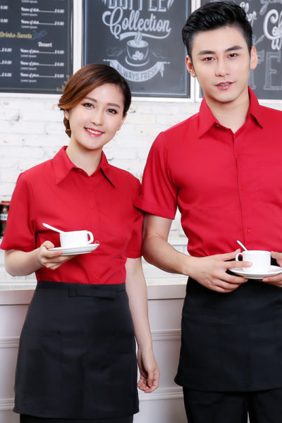 Đồng Phục Nhà Hàng Khách Sạn-Đồng Phục Pha Chế Áo Sơ Mi Đỏ, Tạp Dề Đen 79